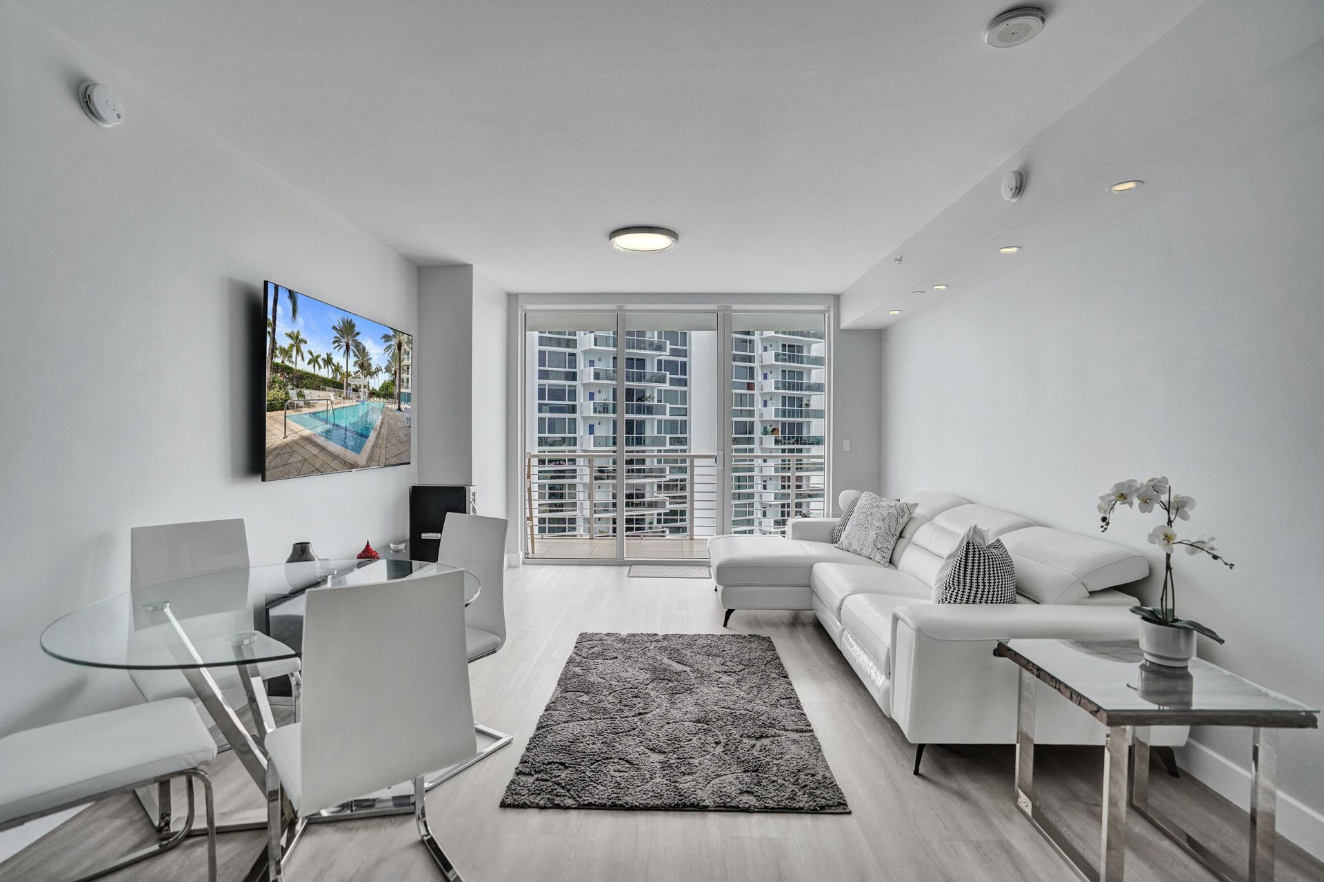 2821 N Ocean Boulevard, Unit 1106S, Fort Lauderdale, FL 33308 Photo