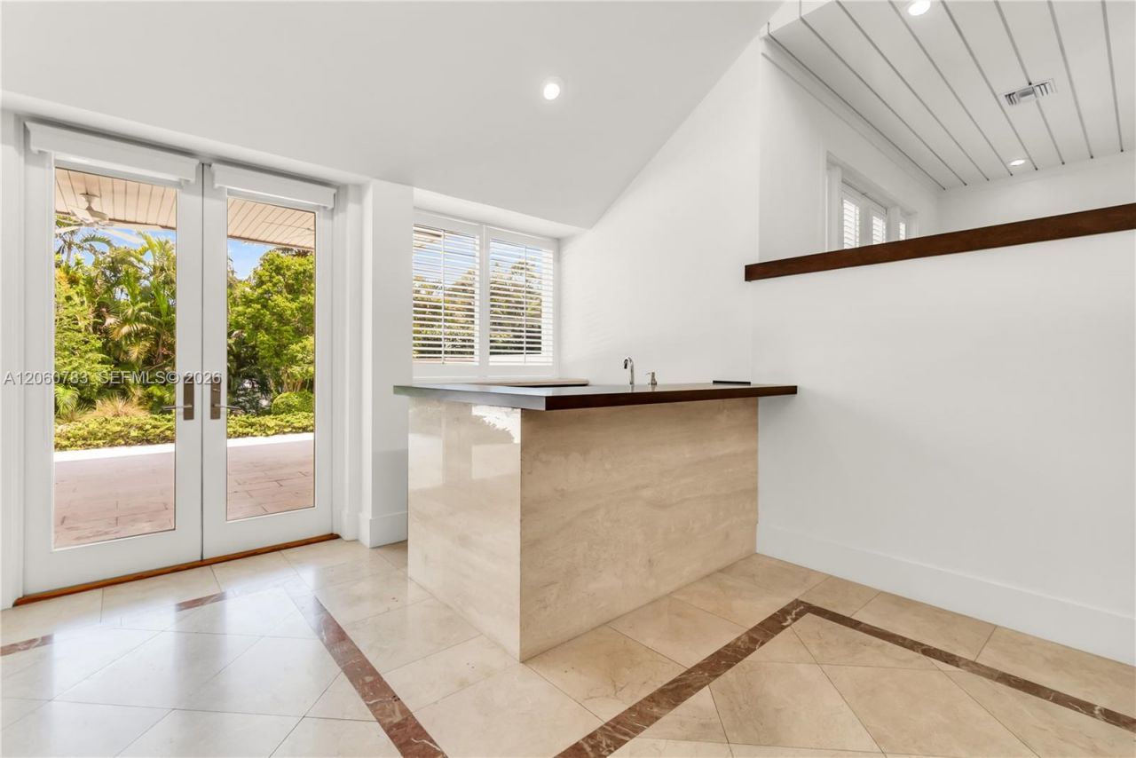 451 Ridge Rd , Coral Gables, FL 33143 Photo