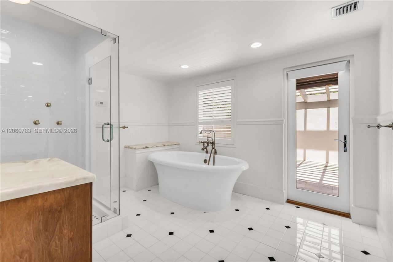 451 Ridge Rd , Coral Gables, FL 33143 Photo