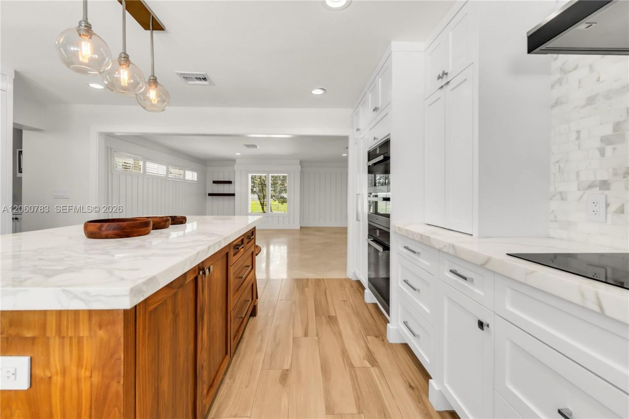 451 Ridge Rd , Coral Gables, FL 33143 Photo