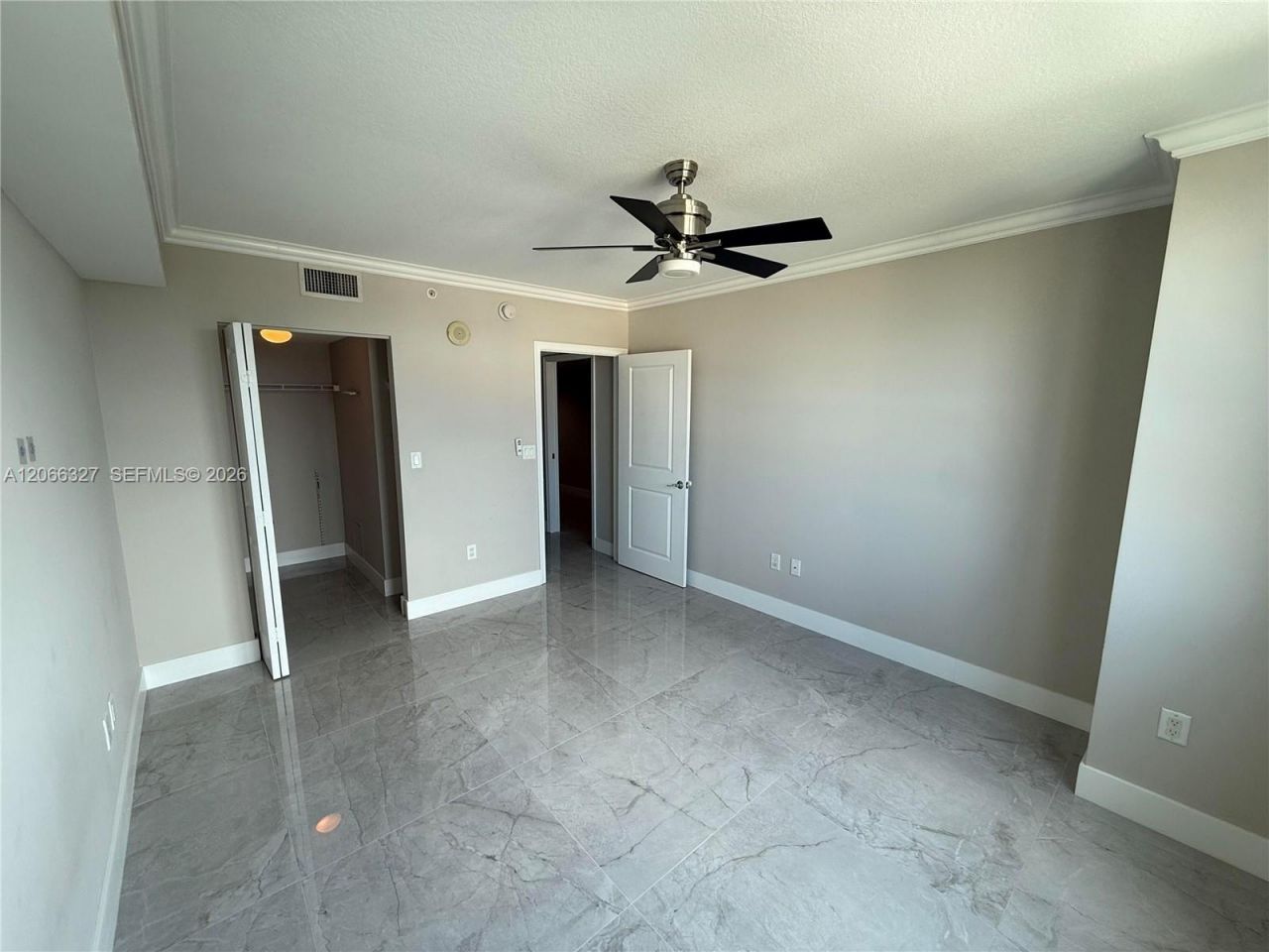 610 W Las Olas Blvd, Unit 913N, Fort Lauderdale, FL 33312 Photo