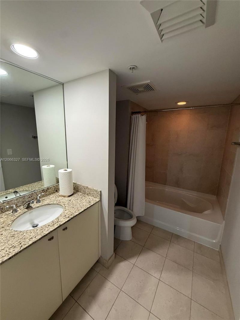 610 W Las Olas Blvd, Unit 913N, Fort Lauderdale, FL 33312 Photo