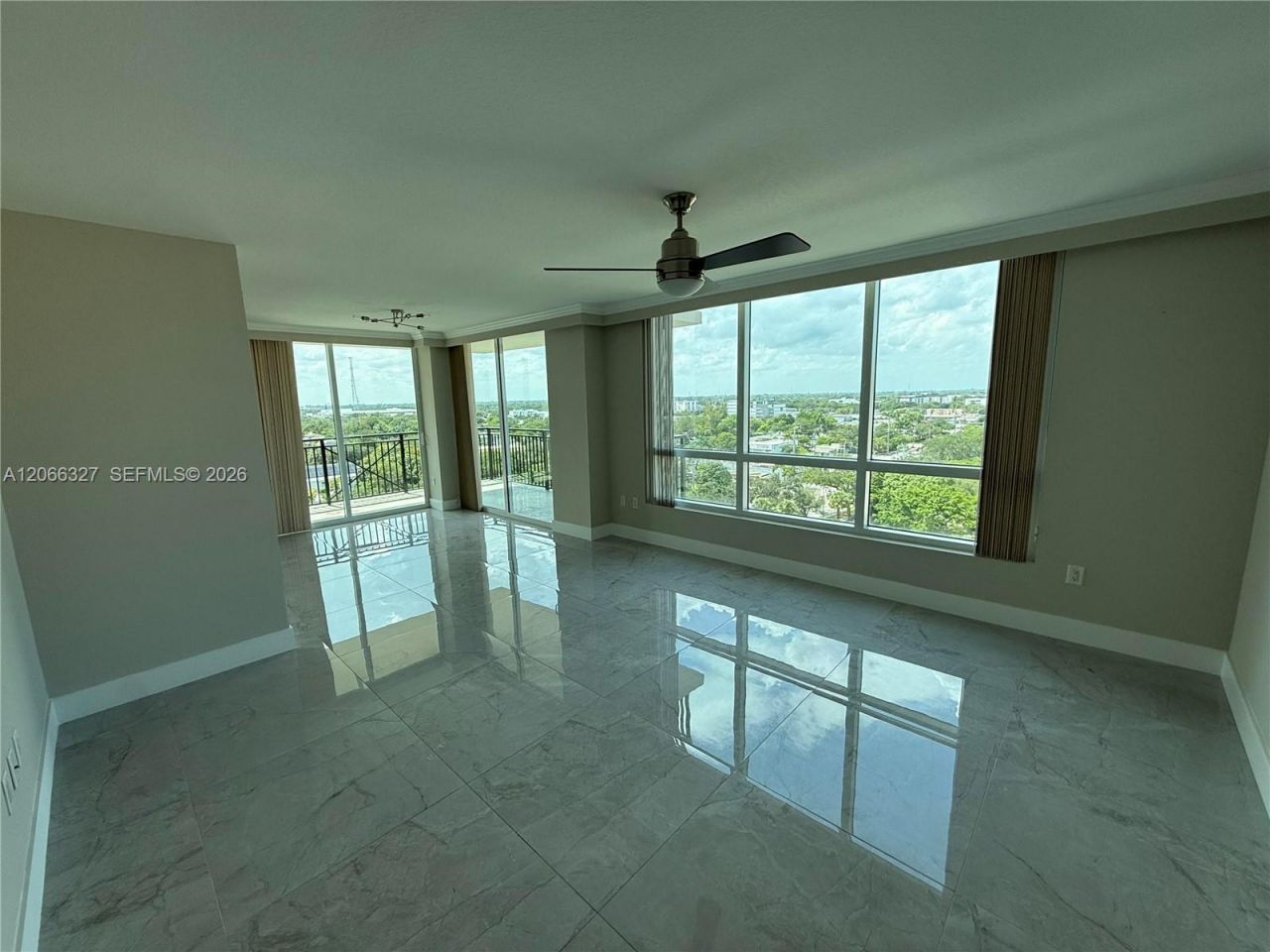 610 W Las Olas Blvd, Unit 913N, Fort Lauderdale, FL 33312 Photo