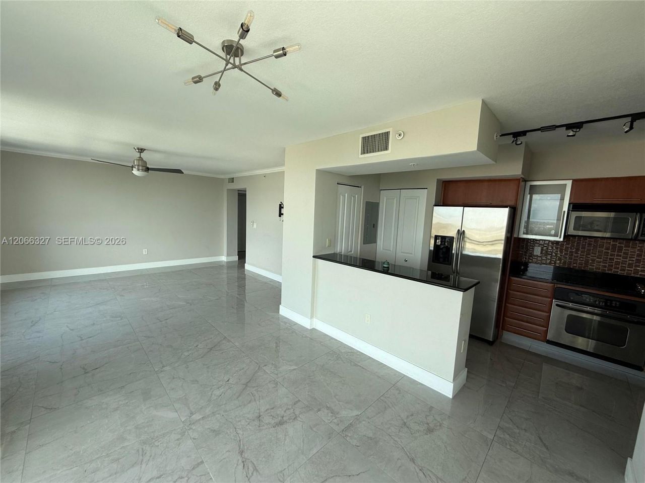 610 W Las Olas Blvd, Unit 913N, Fort Lauderdale, FL 33312 Photo