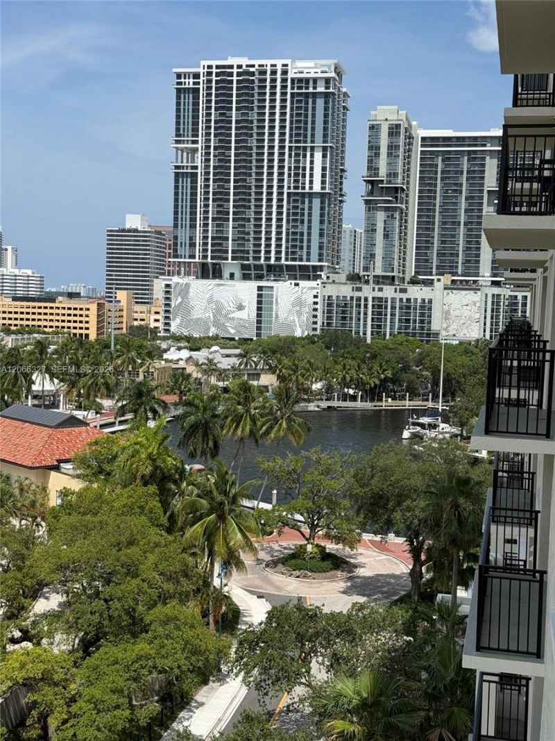 610 W Las Olas Blvd, Unit 913N, Fort Lauderdale, FL 33312 Photo