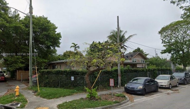 640 SW 5th St, Unit 4, Miami, FL 33130 Photo