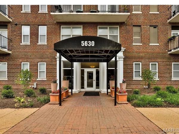 5630 Pershing Avenue, Unit 10, St Louis, MO 63112