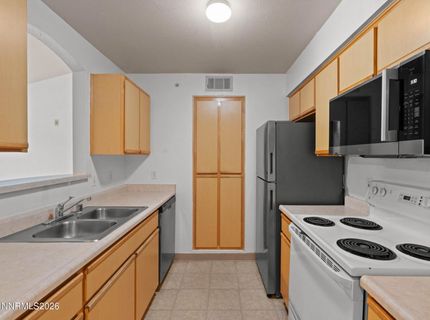 6850 Sharlands Avenue, Unit # 2089, Reno, NV 89523 Photo