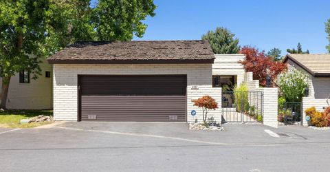 4881 W Lakeridge Terrace, Reno, NV 89509 Photo