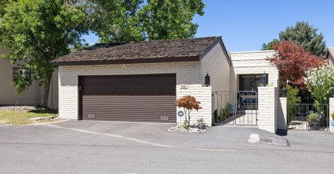 4881 W Lakeridge Terrace, Reno, NV 89509 Photo