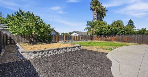 210 Ashwood Ct, Lincoln, CA 95648 Photo
