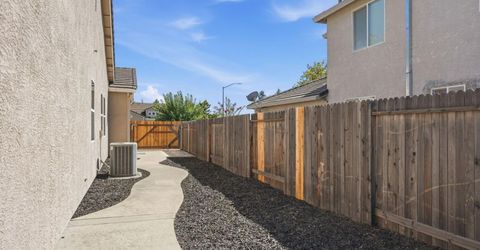 210 Ashwood Ct, Lincoln, CA 95648 Photo