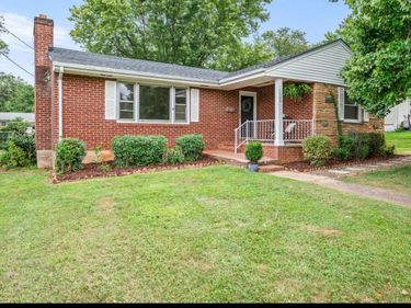 1608 Lynndale Place, Lynchburg, VA 24502