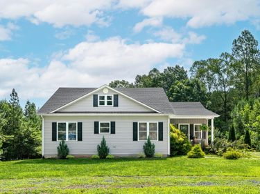 266 Spring Grove Road, Spout Spring, VA 24593