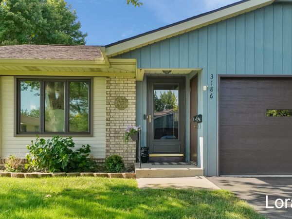 3186 Beechnut Lane, Hudsonville, MI 49426