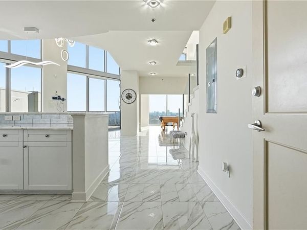 2795 Peachtree Road NE, Unit 2604, Atlanta, GA 30305