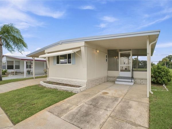 6711 CLEMENS BOULEVARD , PORT RICHEY, FL 34668