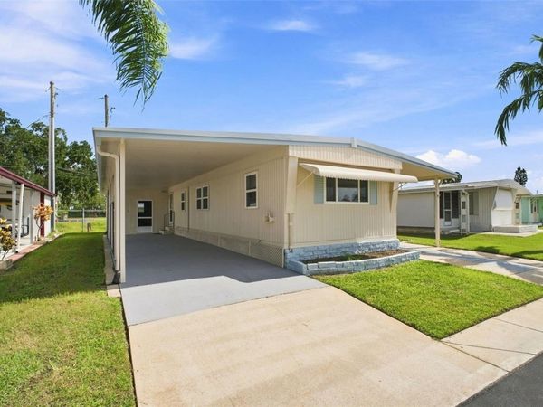 6711 CLEMENS BOULEVARD, PORT RICHEY, FL 34668