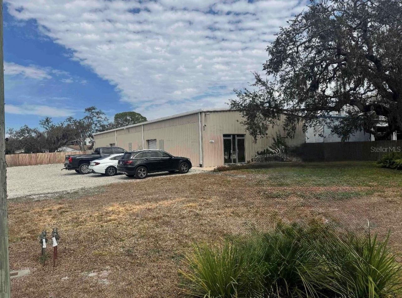 5401 Palmer Boulevard , Sarasota, FL 34232 Main Photo