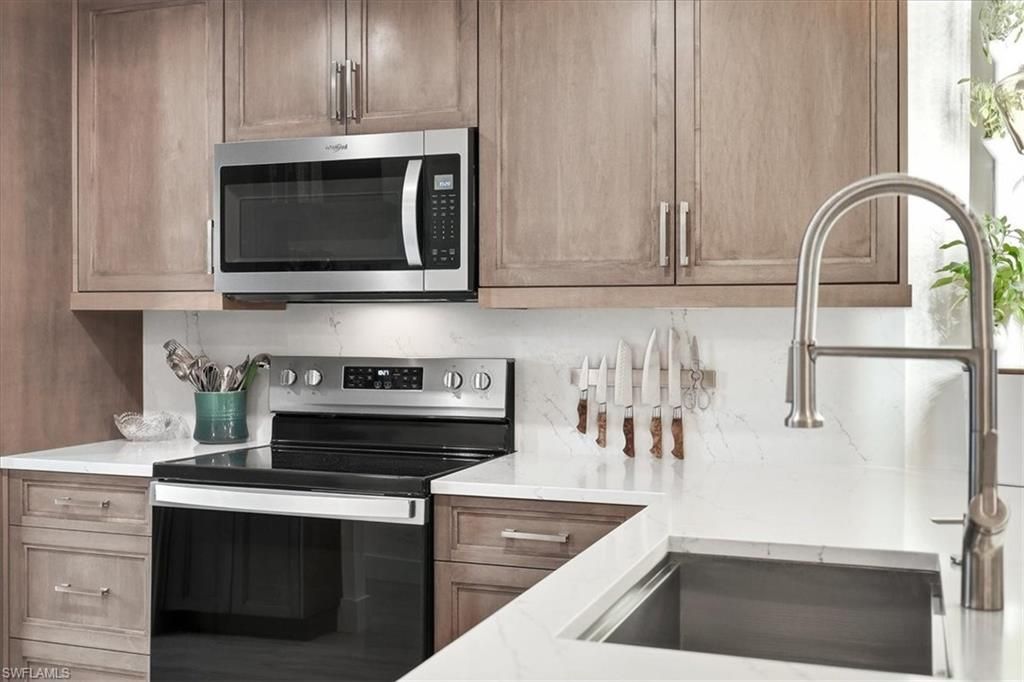 3219 Horse Carriage Way, Unit 3, Naples, FL 34105 Photo
