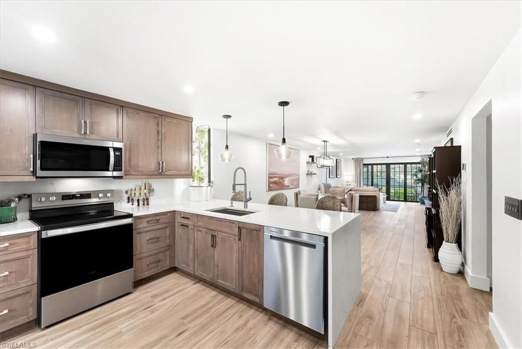 3219 Horse Carriage Way, Unit 3, Naples, FL 34105 Photo