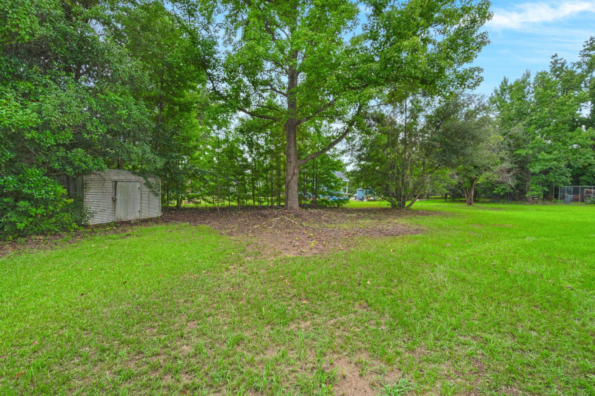 105 Dragonfly Court Photo 26