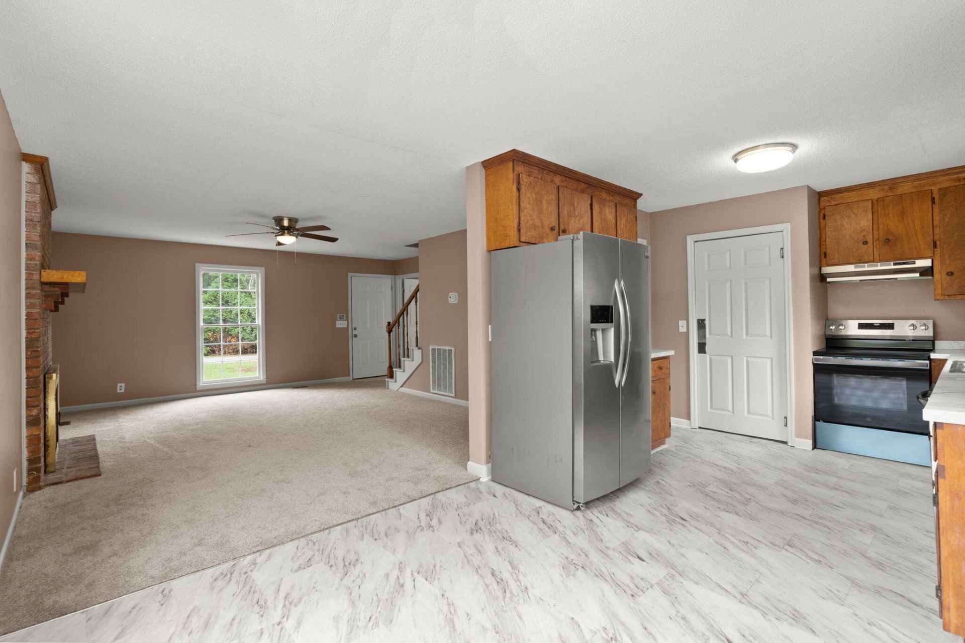 105 Dragonfly Court Photo 9