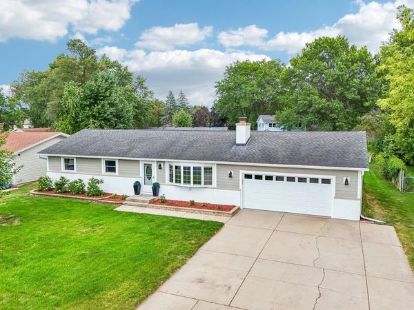 806 South Street, Waunakee, WI 53597