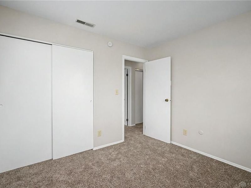 286 Kansas Drive, Xenia, OH 45385 Photo 24