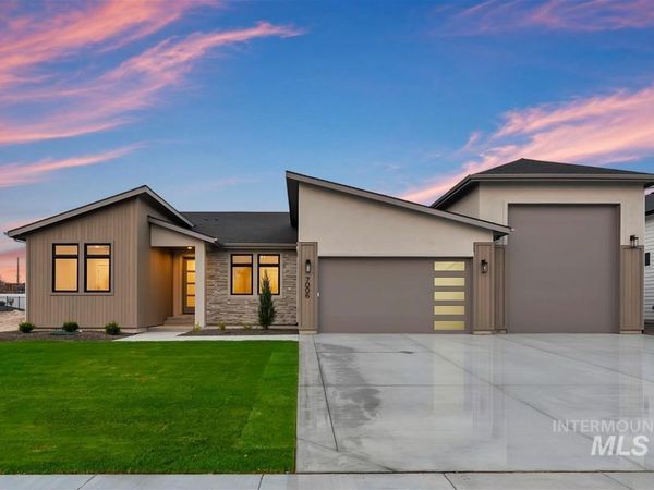 7006 E Chicken Hawk Loop, Nampa, ID 83686