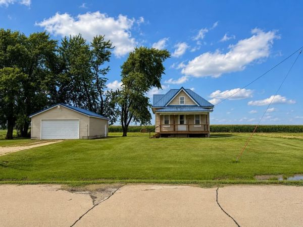 24996 Maple Street, Oran, IA 50664