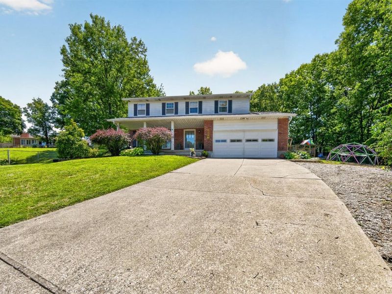 5598 Carlsbad Court, Fairfield, OH 45014 Photo 2