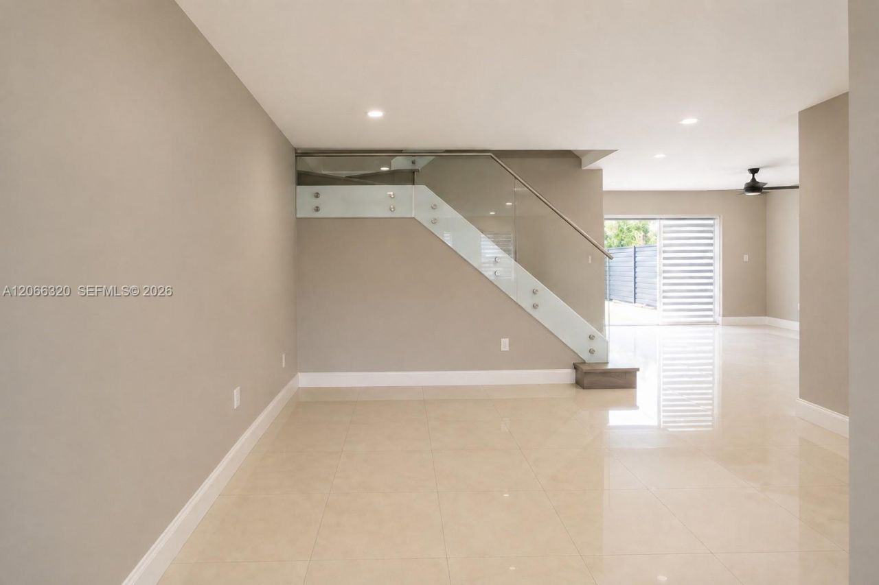 16354 SW 48th Ter, Miami, FL 33185 Photo