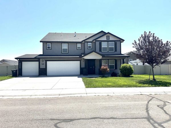 745 SW Inby, Mountain Home, ID 83647