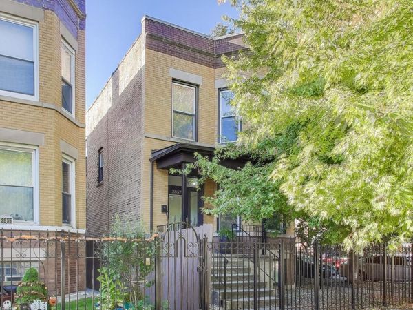 2857 W Fletcher Street , Chicago, IL 60618