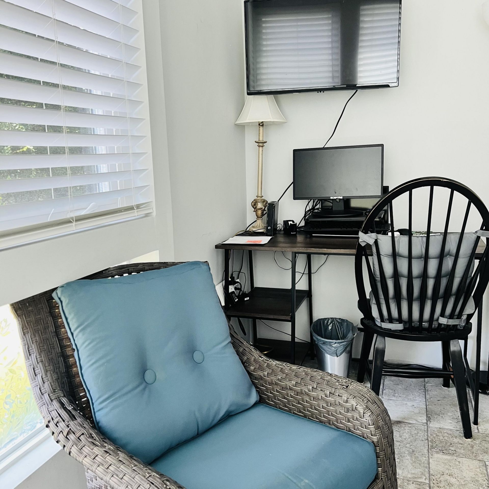 264 Alexandra Drive Photo 18