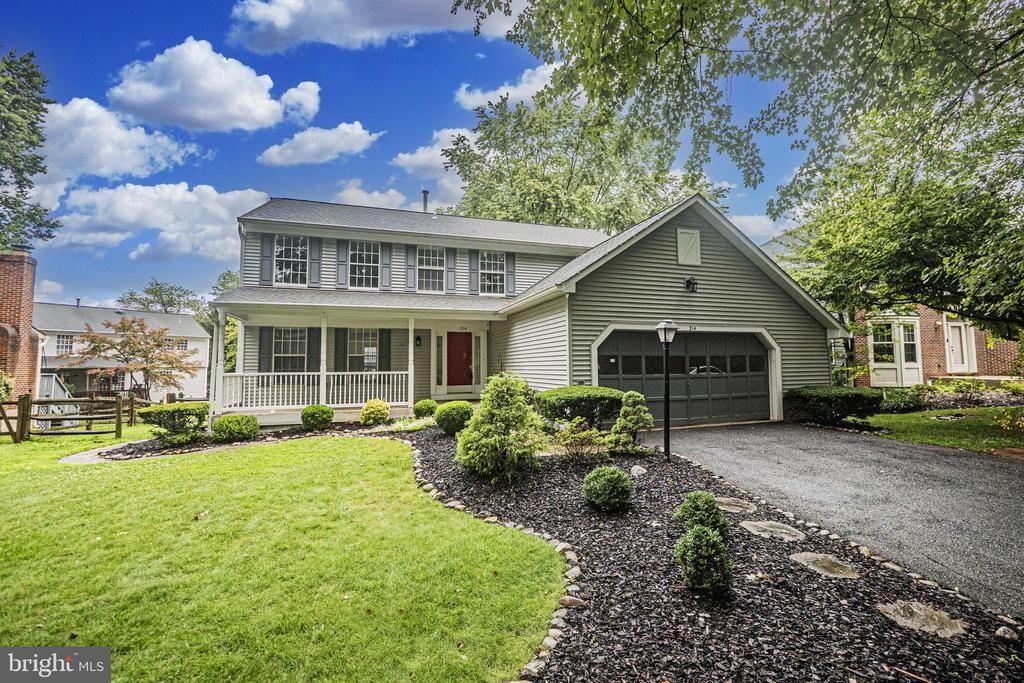 214 BOOKHAM LANE, GAITHERSBURG, MD 20877