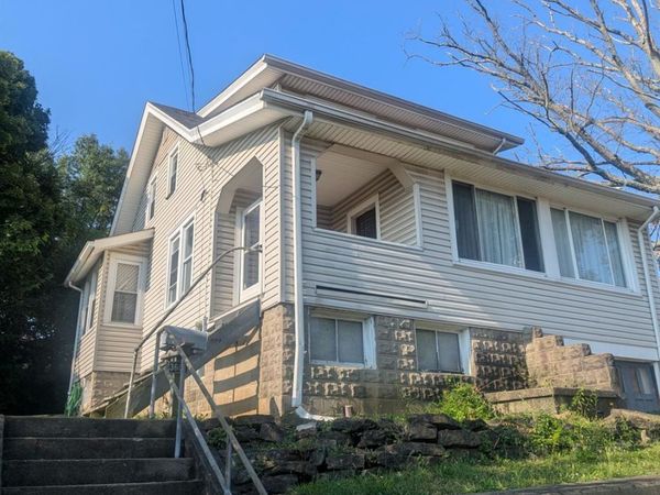 3603 Puhlman Avenue, Cheviot, OH 45211