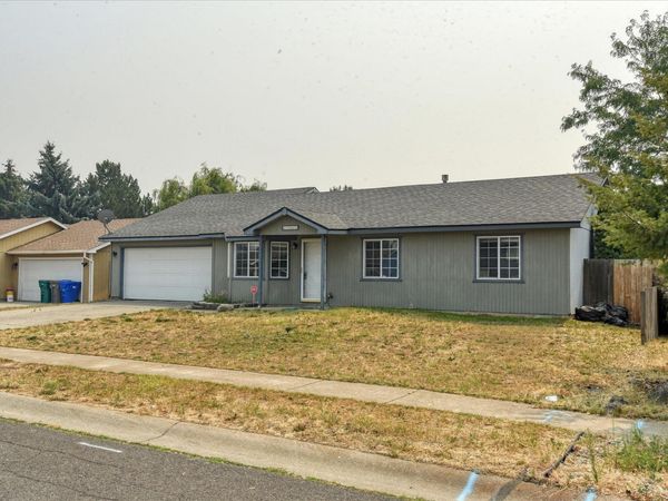 12411 W 9th St, Airway Heights, WA 99001