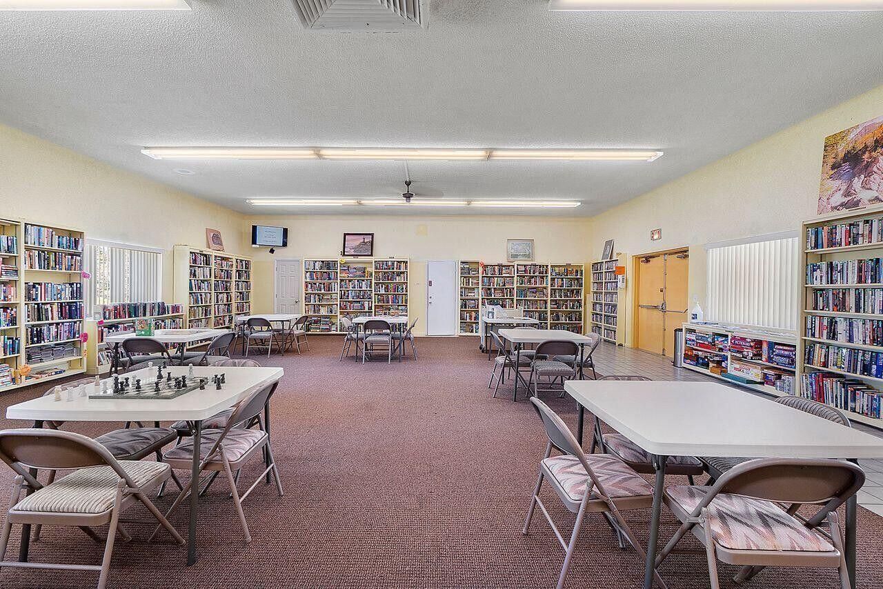 3322 Cynthia Lane, Unit 208, Lake Worth Beach, FL 33461 Photo