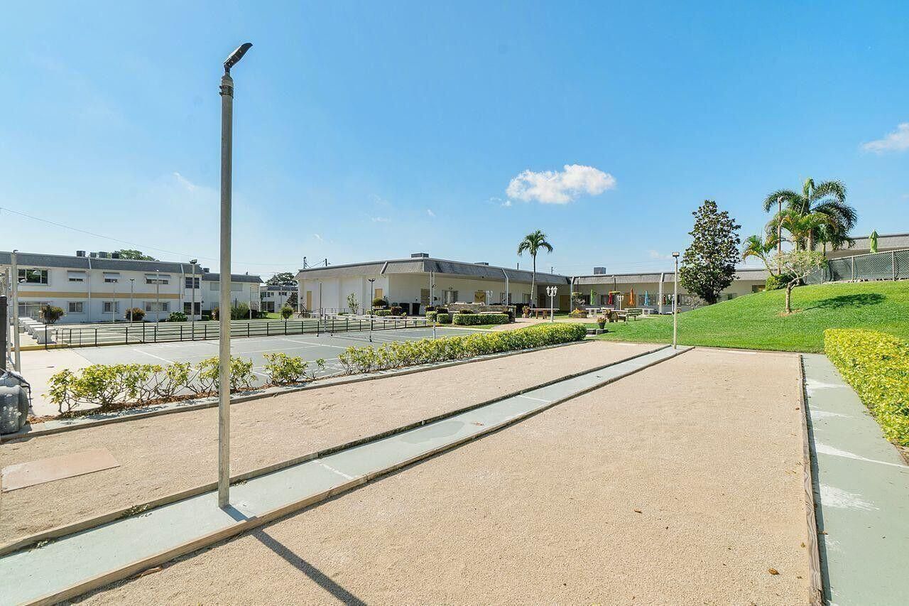 3322 Cynthia Lane, Unit 208, Lake Worth Beach, FL 33461 Photo