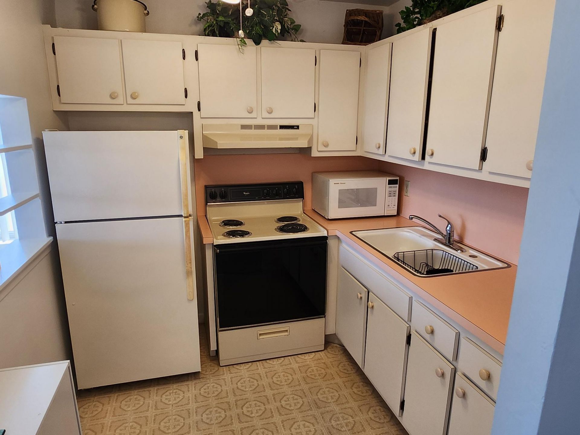 3322 Cynthia Lane, Unit 208, Lake Worth Beach, FL 33461 Photo