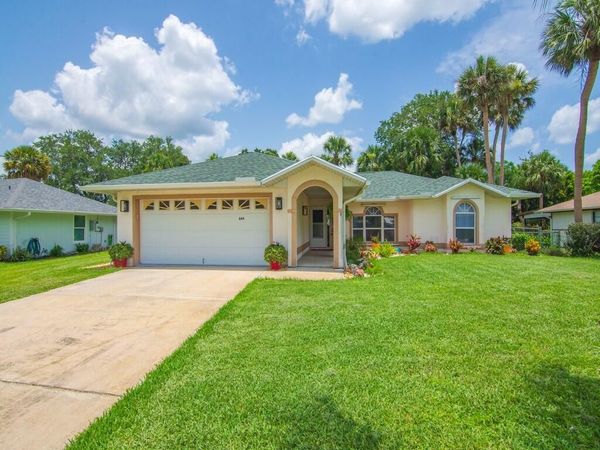 664 VOCELLE Avenue, Sebastian, FL 32958