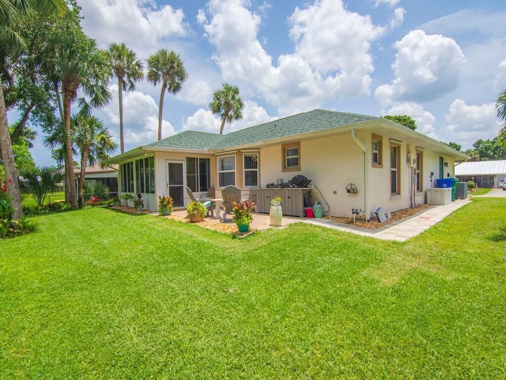 664 Vocelle Avenue, Sebastian, FL 32958 Photo