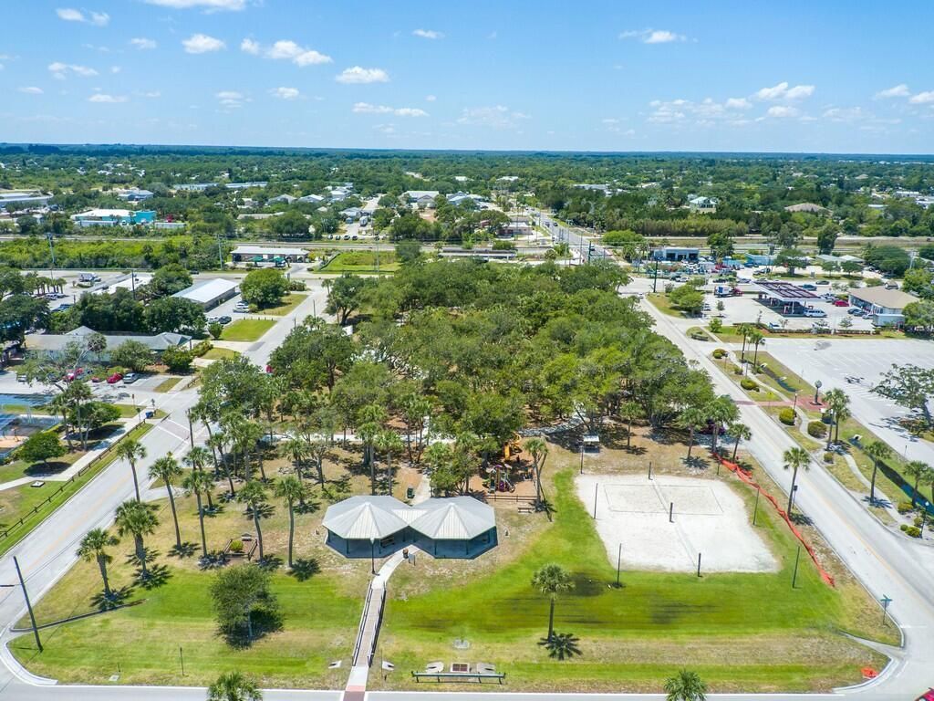 664 Vocelle Avenue, Sebastian, FL 32958 Photo
