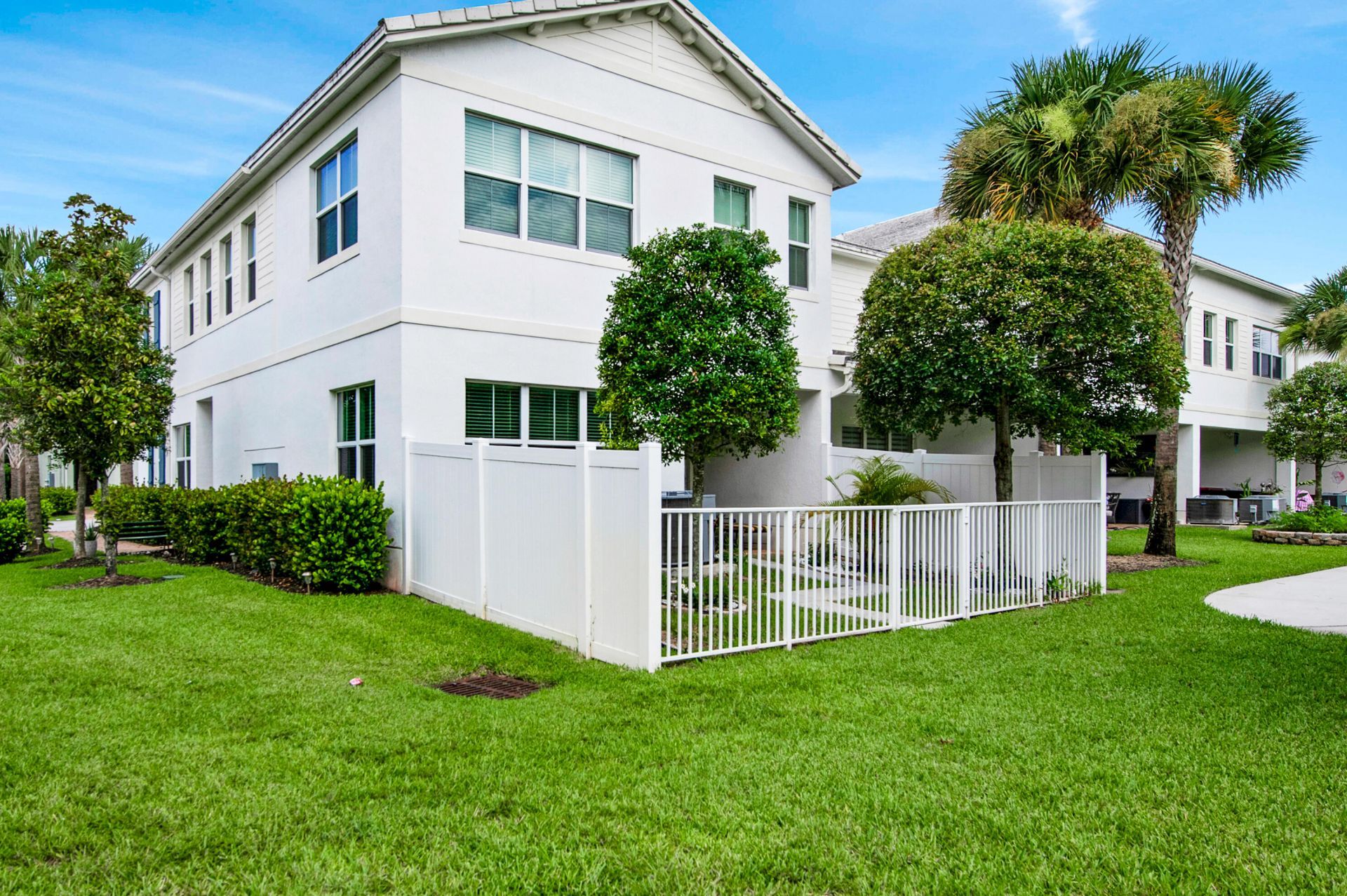 50 Palm Lane, Royal Palm Beach, FL 33411 Photo
