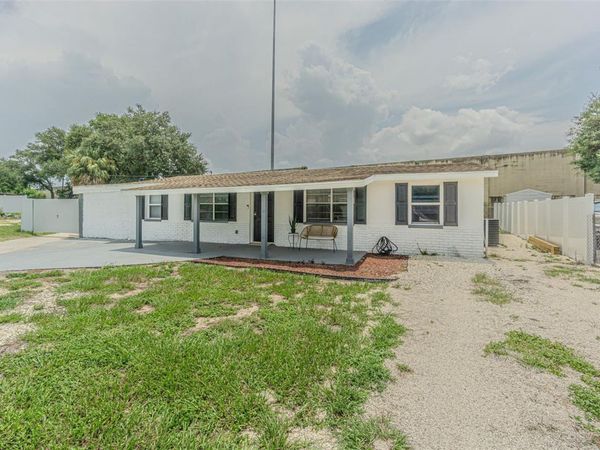 5817 E 30TH AVENUE , TAMPA, FL 33619