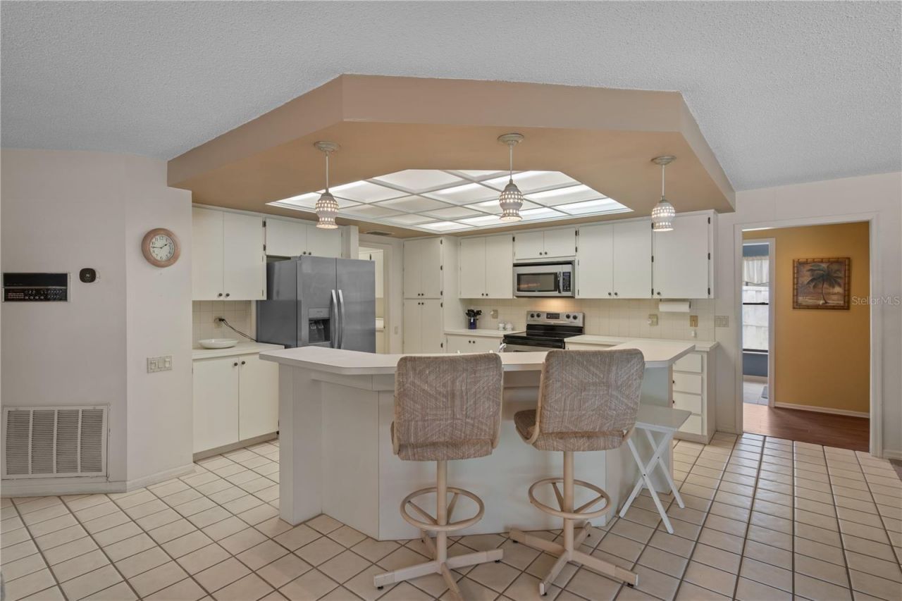 3225 Glenwood Circle, Holiday, FL 34691 Photo