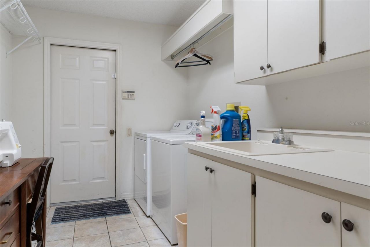 3225 Glenwood Circle, Holiday, FL 34691 Photo