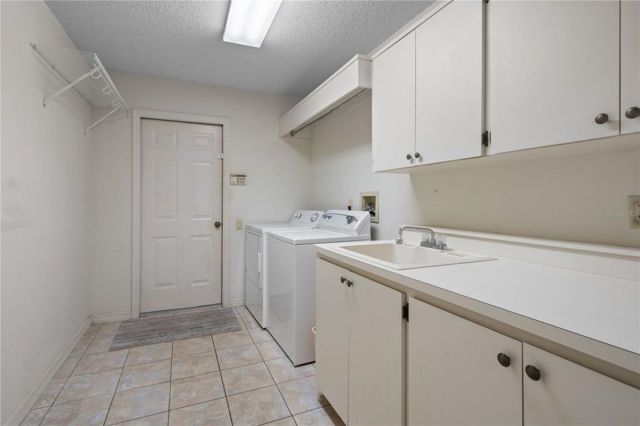 3225 Glenwood Circle, Holiday, FL 34691 Photo